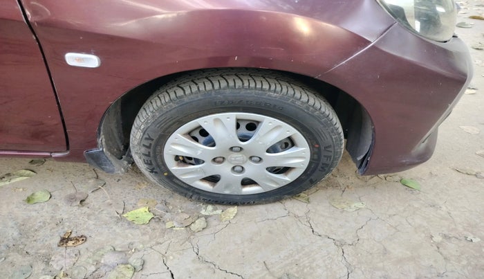 2017 Honda Amaze 1.2L I-VTEC S, Petrol, Manual, 74,229 km, tyre