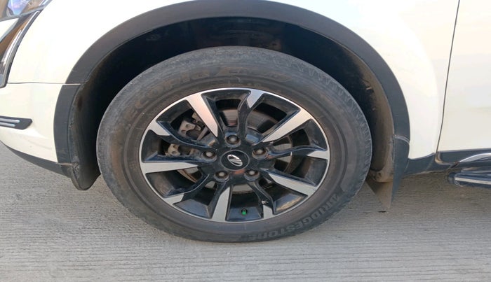 2019 Mahindra XUV500 W11 AT, Diesel, Automatic, 91,225 km, tyre