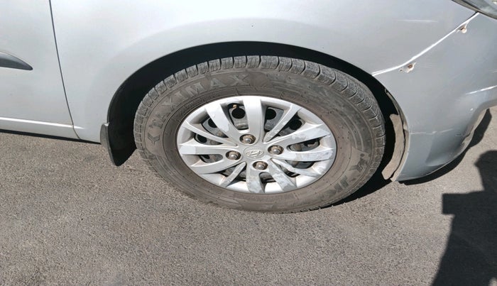 2014 Hyundai i10 SPORTZ 1.1, Petrol, Manual, 76,138 km, tyre