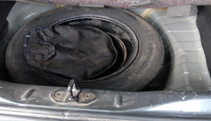 2023 Tata PUNCH PURE MT, Petrol, Manual, 89,488 km, tyre