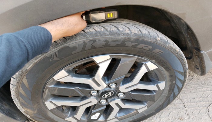 2024 Hyundai EXTER SX 1.2 CNG MT, CNG, Manual, 39,882 km, tyre