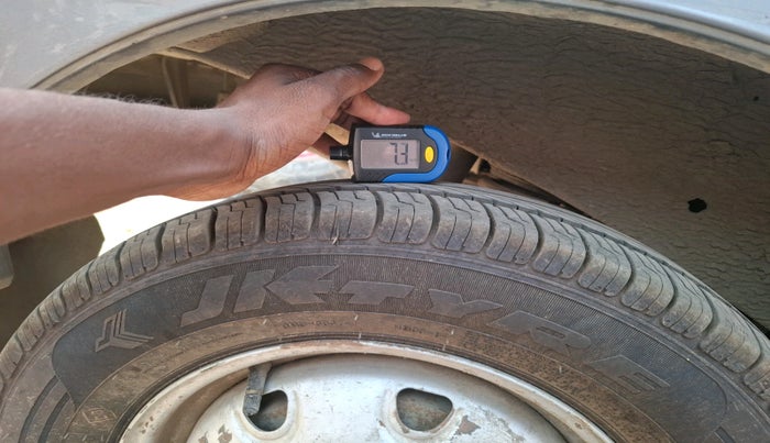 2019 Maruti Eeco 5 STR WITH A/C+HTR, Petrol, Manual, 41,025 km, tyre