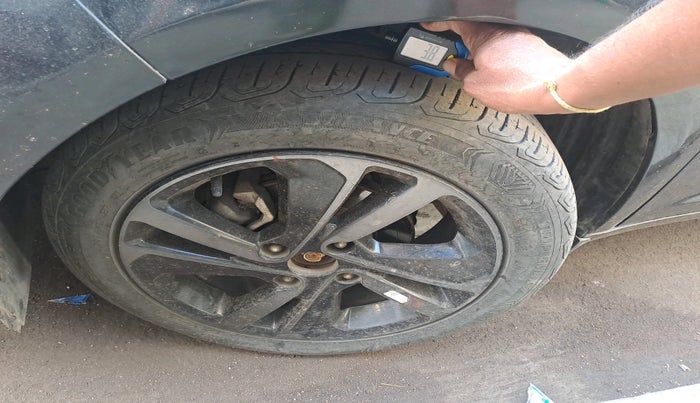 2022 Tata ALTROZ XZ PLUS DIESEL DARK EDITION, Diesel, Manual, 21,658 km, tyre