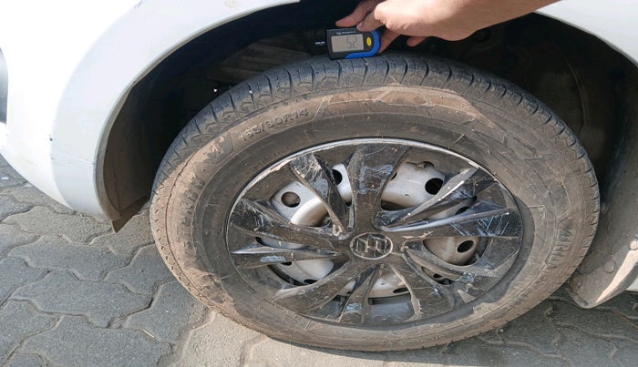 2021 Maruti Swift LXI, Petrol, Manual, 86,589 km, tyre