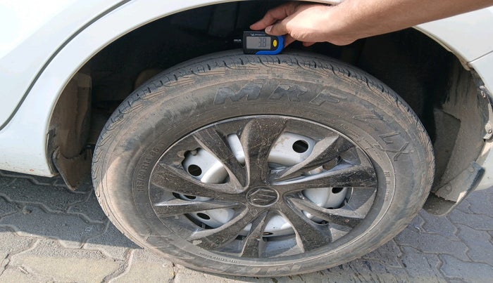 2021 Maruti Swift LXI, Petrol, Manual, 86,589 km, tyre