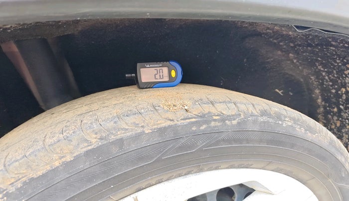 2020 Maruti Vitara Brezza VXI, Petrol, Manual, 1,31,804 km, tyre