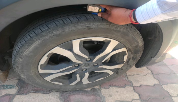 2021 Honda WR-V 1.2L I-VTEC VX MT, Petrol, Manual, 33,275 km, tyre