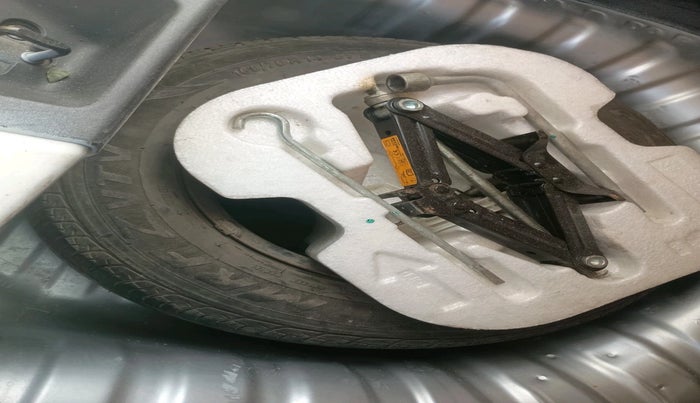 2016 Nissan Micra XL CVT, Petrol, Automatic, 59,663 km, tyre