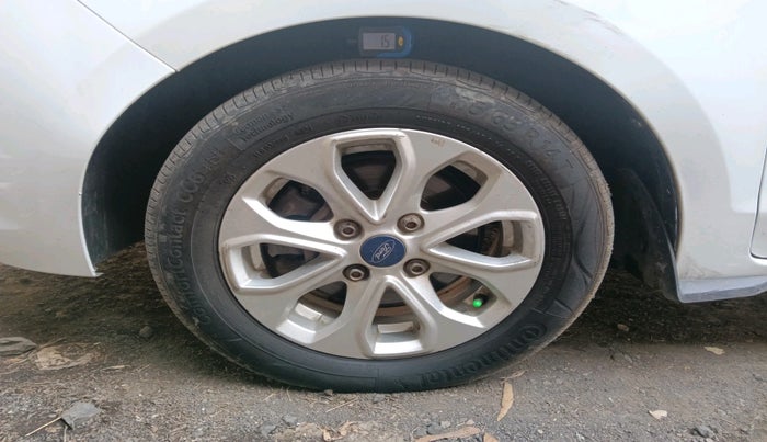 2018 Ford New Figo TITANIUM1.5 DIESEL, Diesel, Manual, 1,63,648 km, tyre