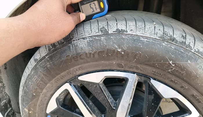 2025 Maruti Dzire ZXi Plus, Petrol, Manual, 2,362 km, tyre