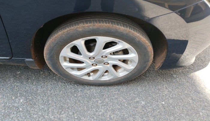 2022 Maruti Baleno ZETA PETROL 1.2, Petrol, Manual, 1,07,601 km, tyre