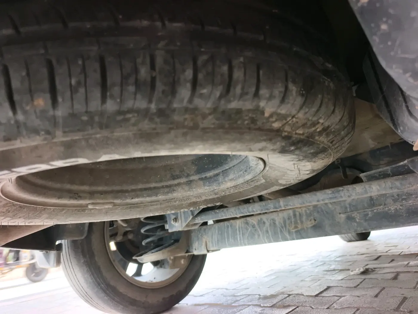 2023 Tata Harrier XZ PLUS 2.0L, Diesel, Manual, 99,621 km, tyre