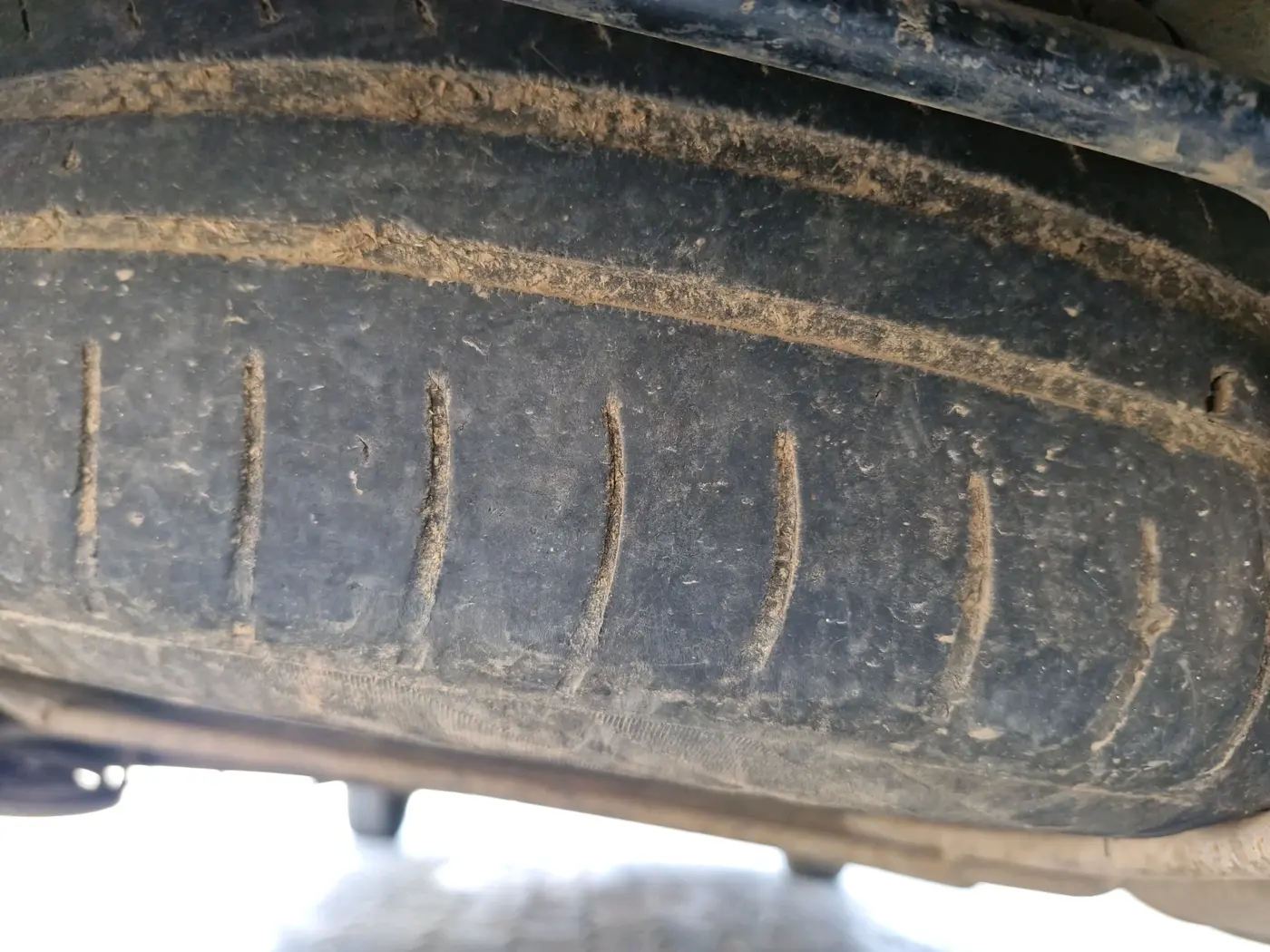 2012 Maruti Ertiga VDI, Diesel, Manual, 2,00,954 km, tyre