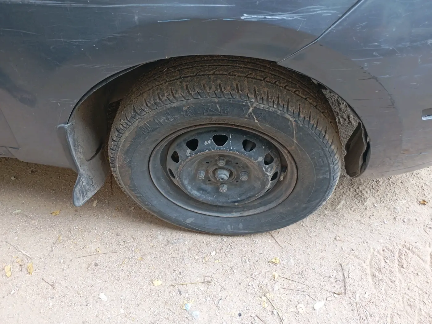 2012 Tata Indica Vista LS TDI, Diesel, Manual, 1,84,813 km, tyre