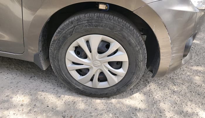 2019 Maruti Swift VXI, Petrol, Manual, 97,086 km, tyre