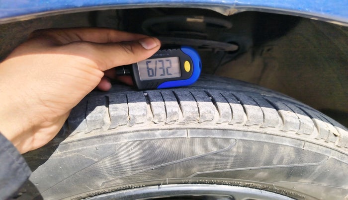 2017 Maruti Baleno DELTA PETROL 1.2, Petrol, Manual, 76,901 km, tyre