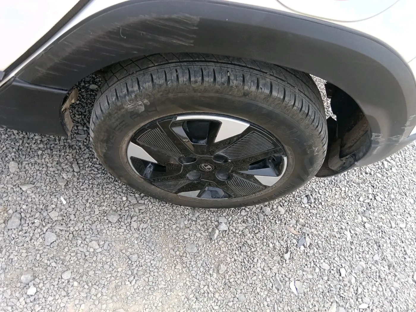 2025 Tata TIAGO NRG  NRG XZA CNG, CNG, Automatic, 15,452 km, tyre