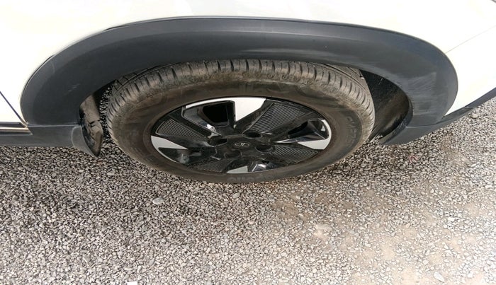 2025 Tata TIAGO NRG  NRG XZA CNG, CNG, Automatic, 15,452 km, tyre