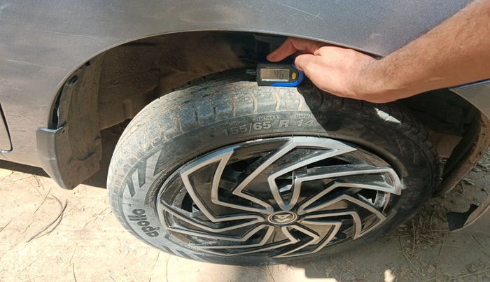 2018 Maruti Wagon R 1.0 VXI, Petrol, Manual, 67,925 km, tyre