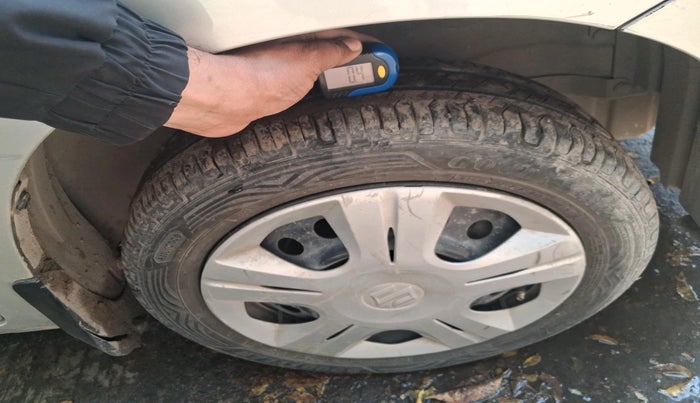 2014 Maruti Wagon R 1.0 VXI, Petrol, Manual, 64,637 km, tyre