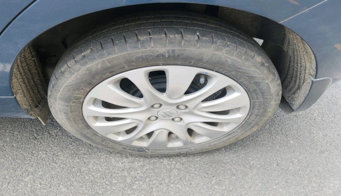 2015 Maruti Baleno ZETA PETROL 1.2, Petrol, Manual, 6,425 km, tyre