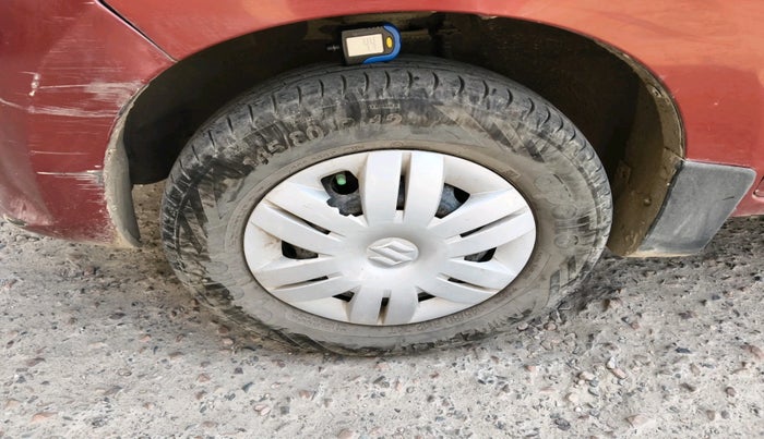 2014 Maruti Alto 800 LXI, Petrol, Manual, 68,755 km, tyre