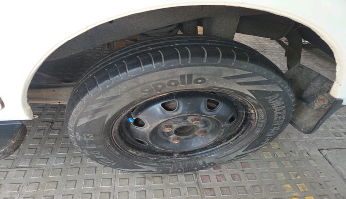 2016 Maruti Eeco 5 STR WITH A/C+HTR, CNG, Manual, 1 km, tyre