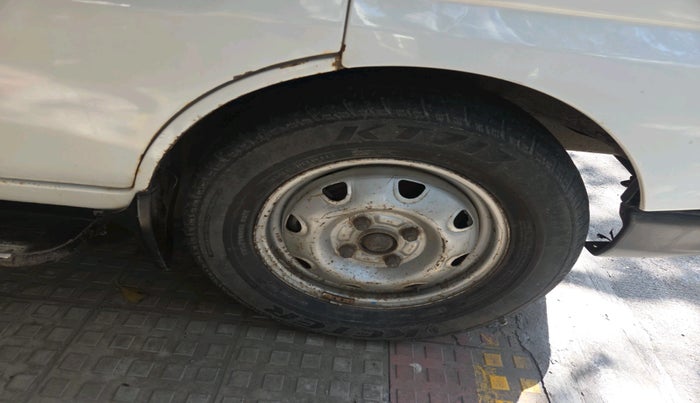 2016 Maruti Eeco 5 STR WITH A/C+HTR, CNG, Manual, 1 km, tyre