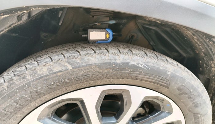 2023 Maruti Grand Vitara ALPHA SMART HYBRID, Petrol, Manual, 36,289 km, tyre