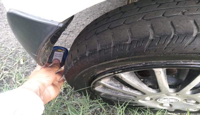 2013 Maruti Wagon R 1.0 VXI, Petrol, Manual, 93,165 km, tyre