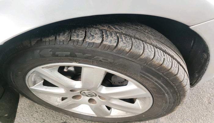 2014 Volkswagen Polo COMFORTLINE 1.5L, Diesel, Manual, 10,600 km, tyre