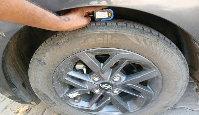 2022 Hyundai GRAND I10 NIOS SPORTZ 1.2 KAPPA VTVT CNG, CNG, Manual, 33,049 km, tyre