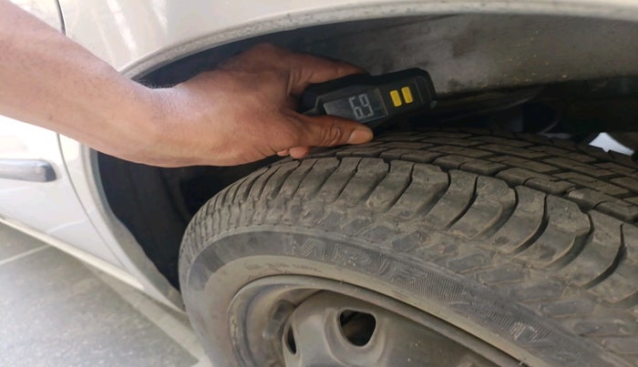 2012 Maruti Zen Estilo VXI, Petrol, Manual, 25,657 km, tyre