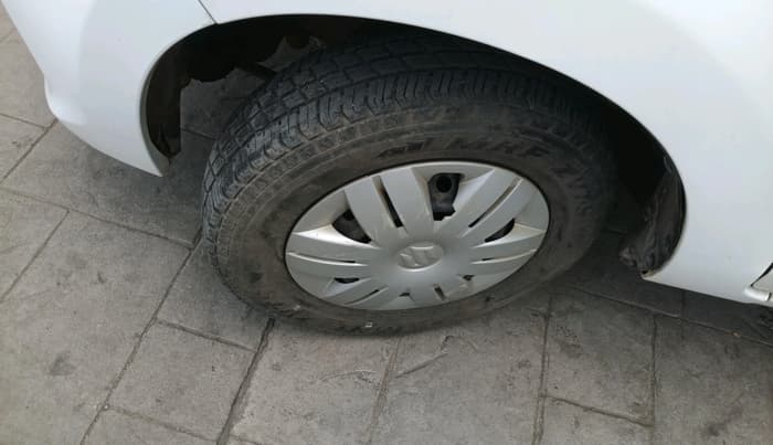 2017 Maruti Alto 800 LXI, Petrol, Manual, 39,295 km, tyre
