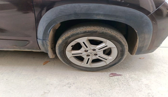 2021 Renault Kiger RXT MT, Petrol, Manual, 28,446 km, tyre