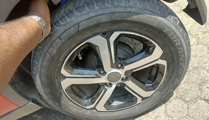 2021 Tata NEXON XZA PLUS SUNROOF PETROL, Petrol, Automatic, 39,967 km, tyre