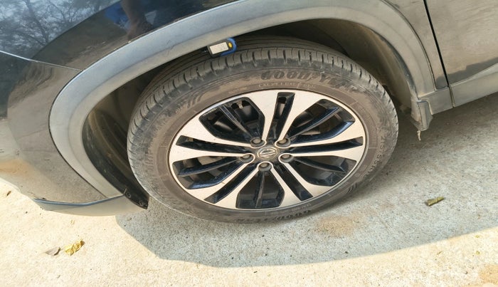 2021 MG HECTOR SHARP 1.5 PETROL CVT, Petrol, Automatic, 40,445 km, tyre