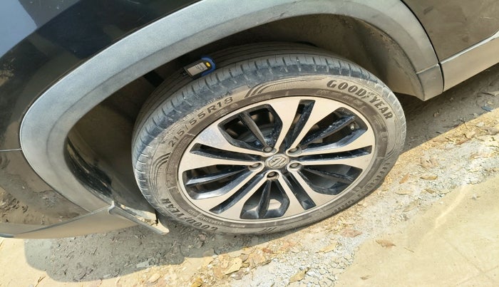 2021 MG HECTOR SHARP 1.5 PETROL CVT, Petrol, Automatic, 40,445 km, tyre