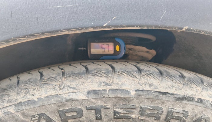 2021 Skoda KUSHAQ STYLE 1.0L TSI MT, Petrol, Manual, 95,000 km, tyre