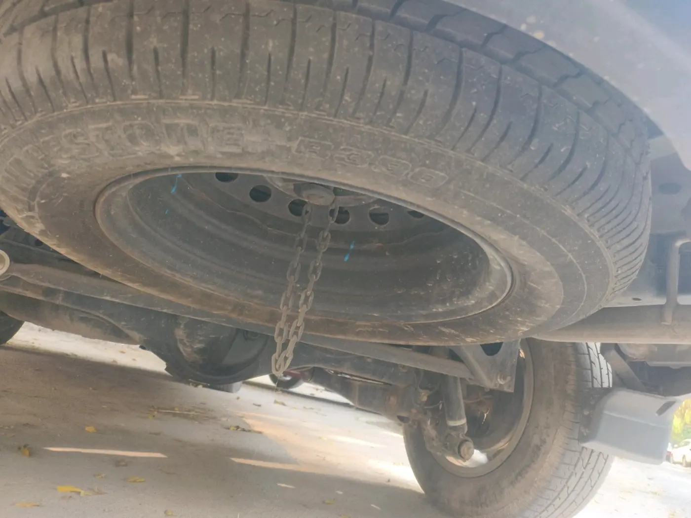 2021 Toyota Innova Crysta 2.7 GX AT 7 STR, Petrol, Automatic, 45,912 km, tyre
