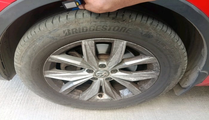 2019 Volkswagen TIGUAN ALL SPACE 2.0 TSI, Petrol, Automatic, 50,192 km, tyre