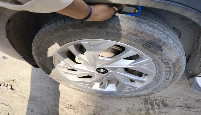 2023 Hyundai Creta SX 1.5 PETROL, Petrol, Manual, 61,501 km, tyre