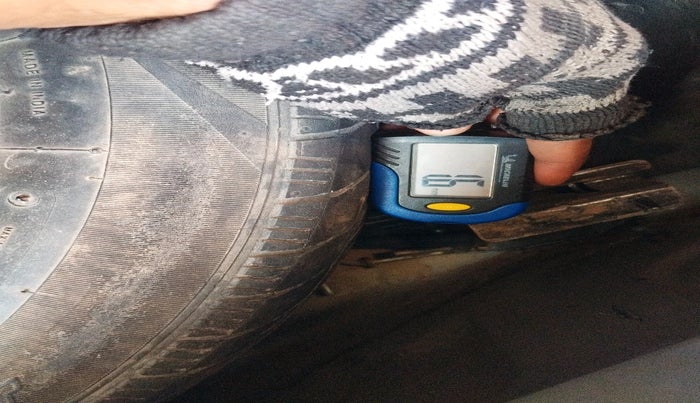 2014 Ford Figo TITANIUM 1.2 PETROL, Petrol, Manual, 82,368 km, tyre