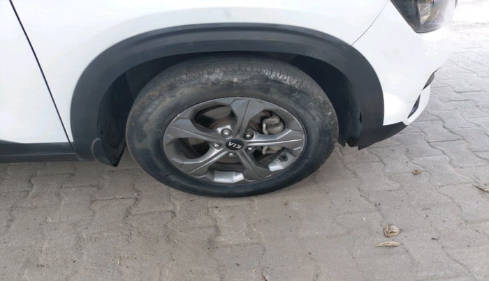 2021 KIA SELTOS HTK PLUS 1.5 DIESEL, Diesel, Manual, 96,777 km, tyre