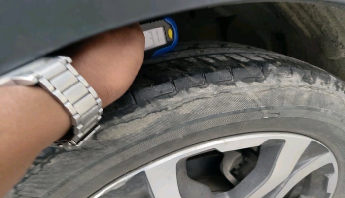 2017 Honda WR-V 1.5L I-DTEC VX MT, Diesel, Manual, 1,35,974 km, tyre