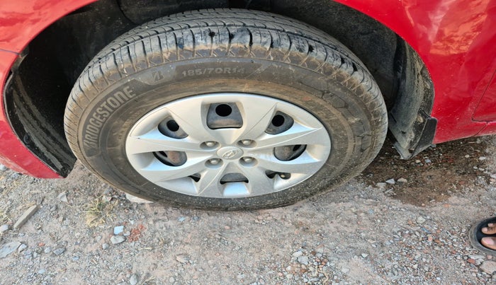 2015 Hyundai Elite i20 SPORTZ 1.2, Petrol, Manual, 91,992 km, tyre