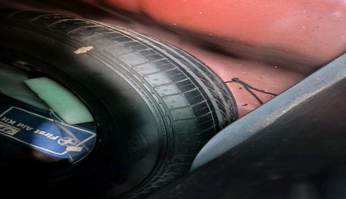 2015 Hyundai Elite i20 SPORTZ 1.2, Petrol, Manual, 91,992 km, tyre