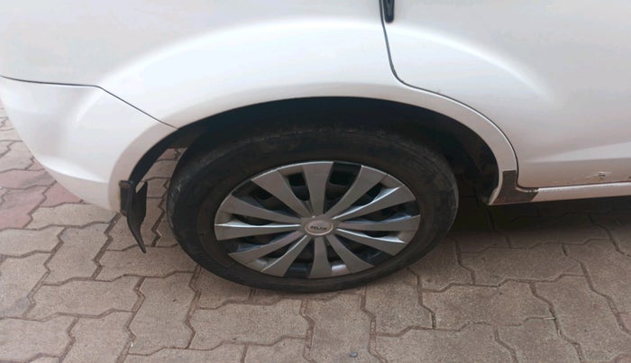 2011 Ford Figo TITANIUM 1.4 DIESEL, Diesel, Manual, 1,76,086 km, tyre