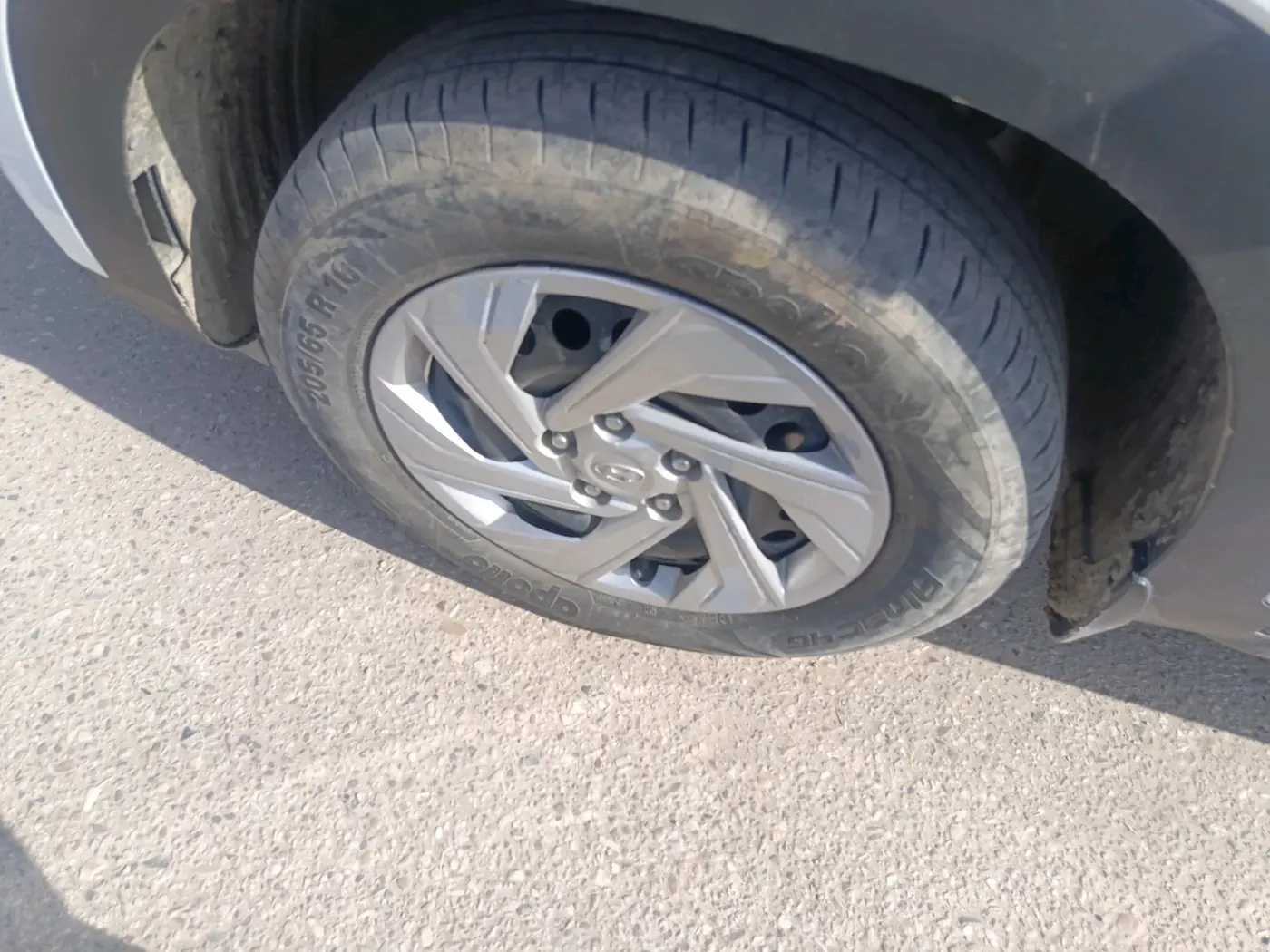 2023 Hyundai Creta EX 1.5 PETROL, Petrol, Manual, 19,771 km, tyre