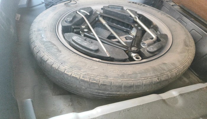 2019 Tata NEXON XM PETROL, Petrol, Manual, 88,790 km, tyre